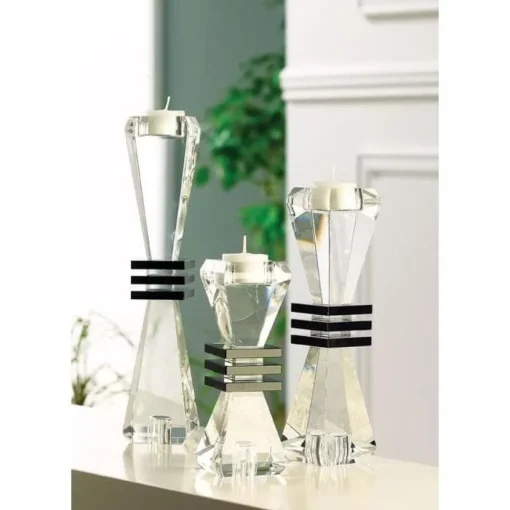 Deco 7" Candlestick