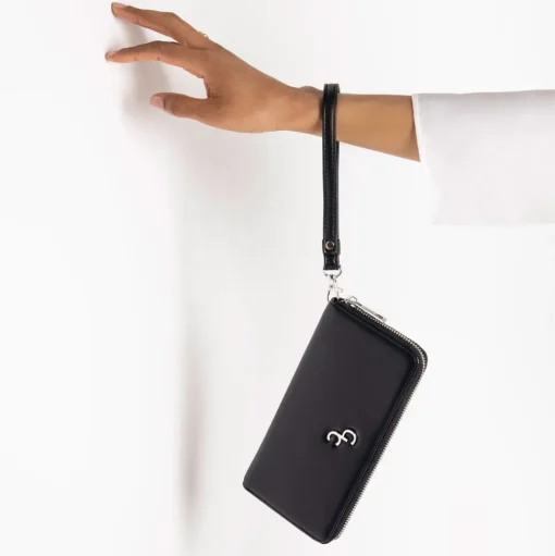 Women's Leather Wallet in Black